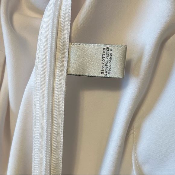 Neiman Marcus “Lisa” White Cropped Dress Pant - Picture 9 of 9